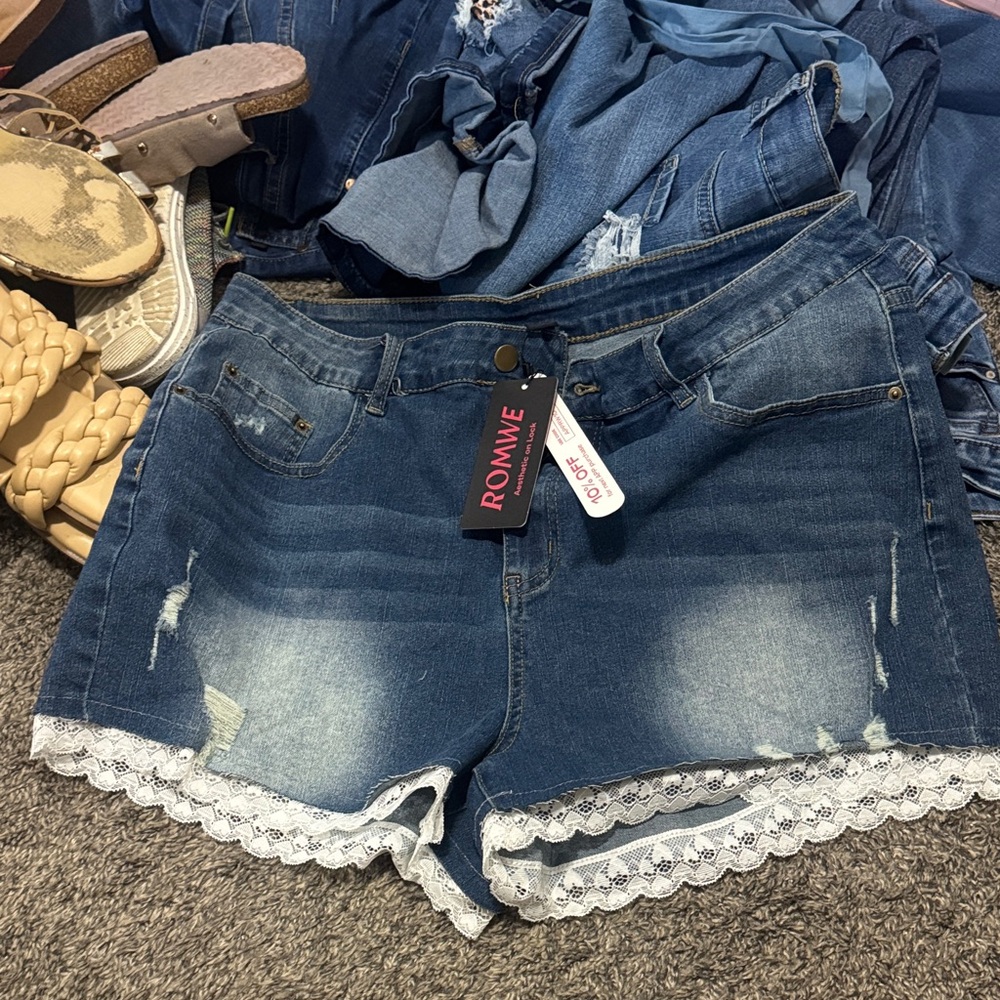 Blue Jean Shorts with Lace Trim